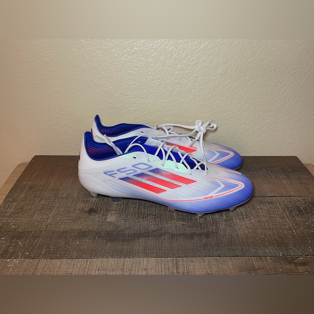 Adidas Adizero F50 Elite SG “Advancement Pack”
- Size 12.5 Men.